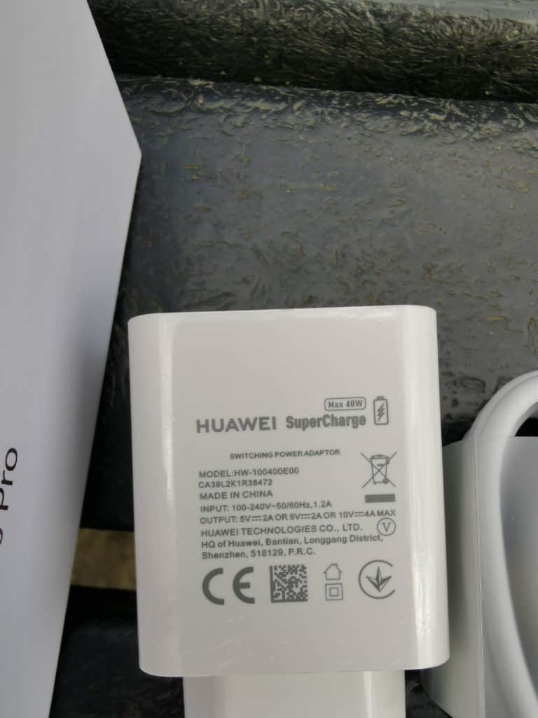 Huawei P30 Pro it’s got “Zooming Magic inside” 4