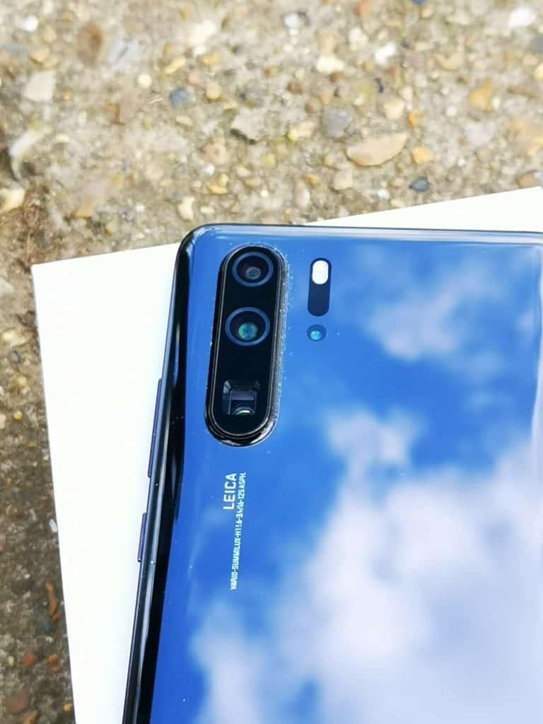 Huawei P30 Pro it’s got “Zooming Magic inside” 2