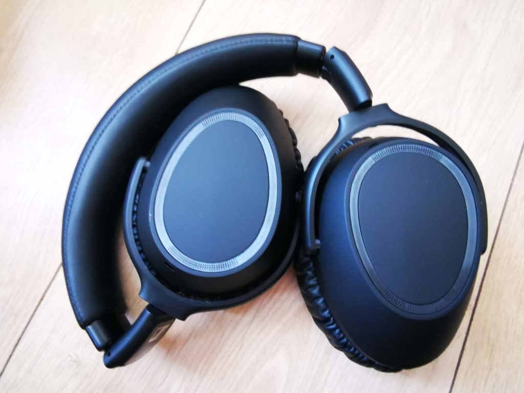 Review: Sennheiser PXC 550 Mark 2 headset 4
