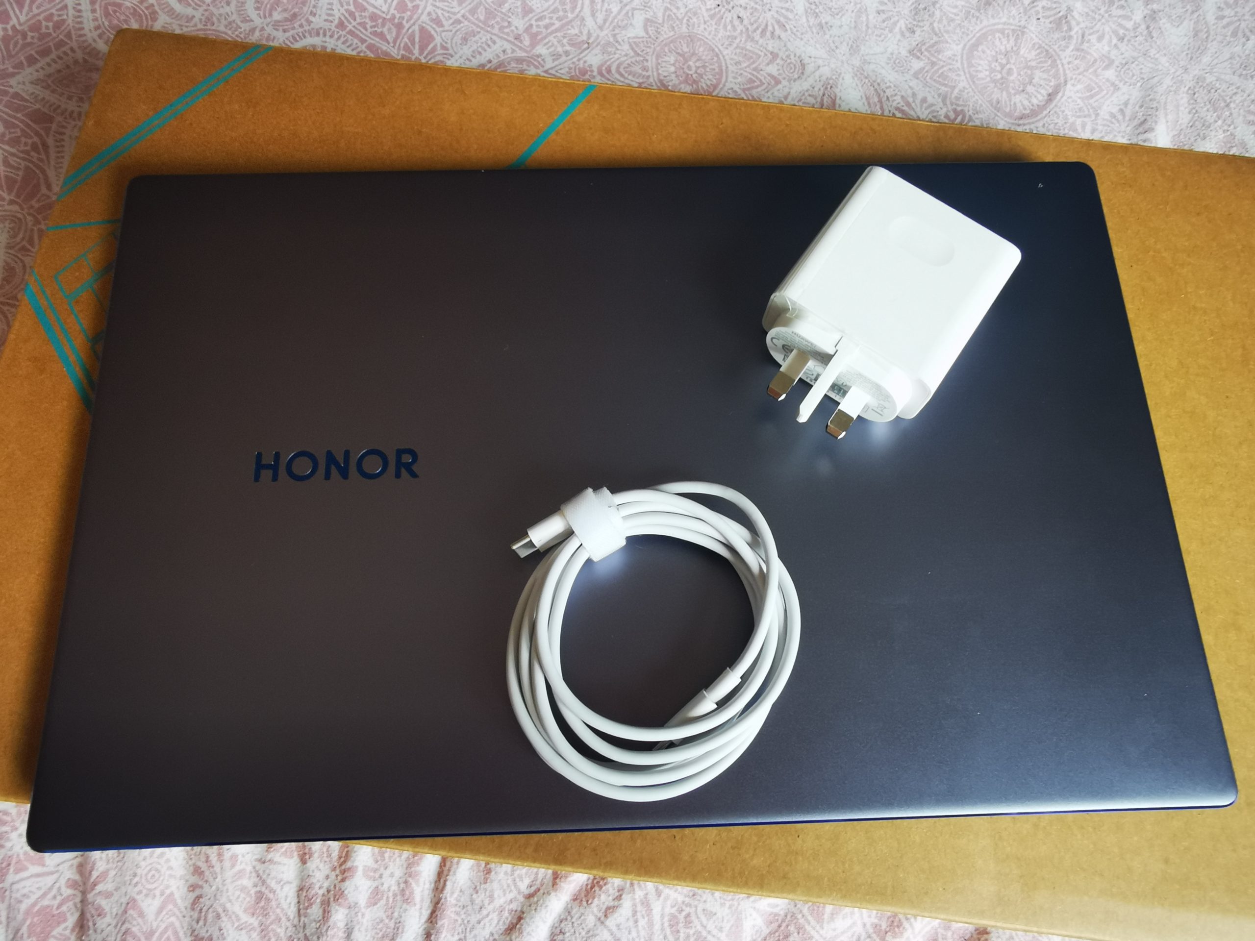 Review of the Honor MagicBook 15 power with AMD 4500U