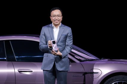 HONOR Unveils PORSCHE DESIGN HONOR Magic6 RSR and HONOR Magic6 Ultimate in China