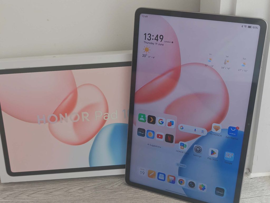 Honor Pad 10 Box and Pad 10 together