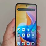 TCL 60R Front