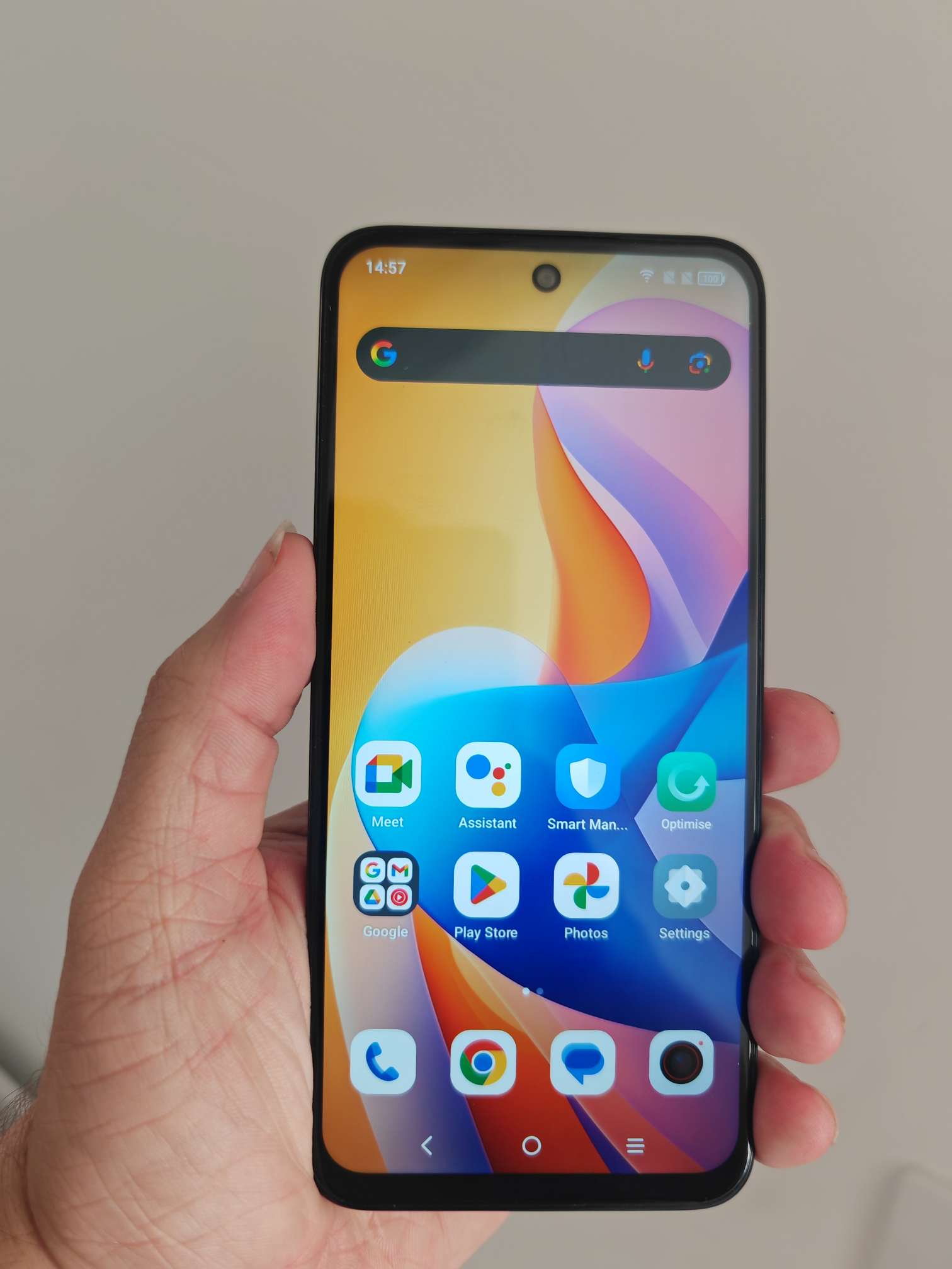 TCL 60R Review: Punching Above Its Weight in the Budget Arena 1 TCL 60R Front
