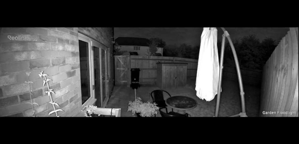 Elite Floodlight WiFi Nighttime widescreen