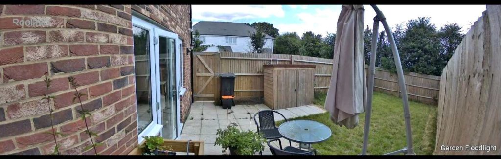 Elite Floodlight WiFi Picture Daytime Widescreen