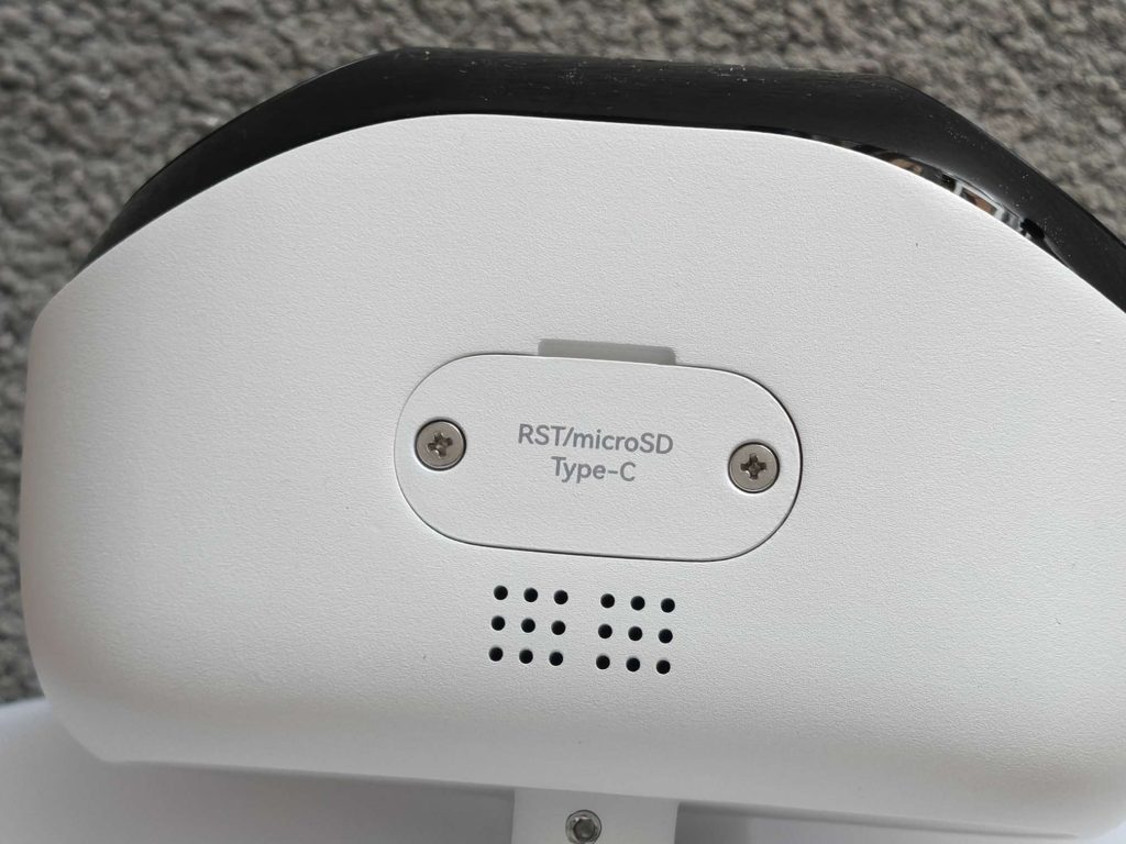 Reolink Elite Floodlight WiFi SDCard Slot