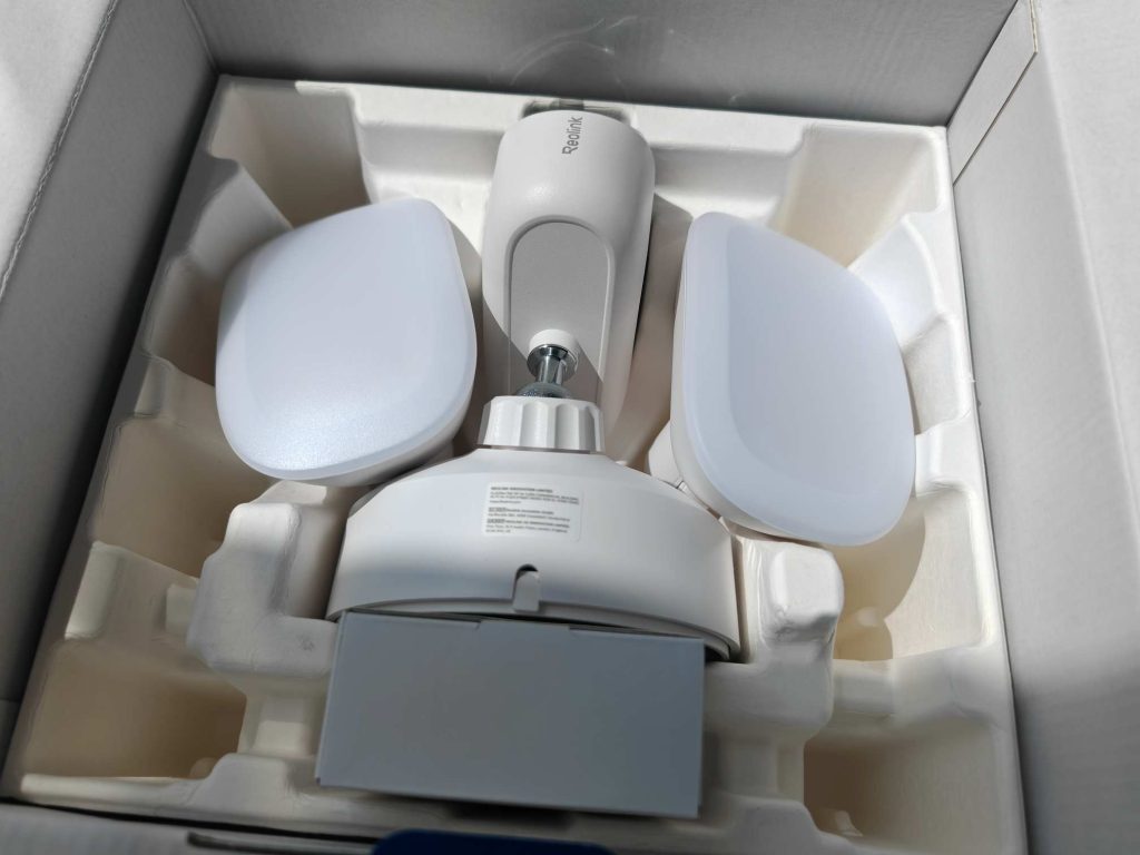 Reolink Elite Floodlight WiFi open box