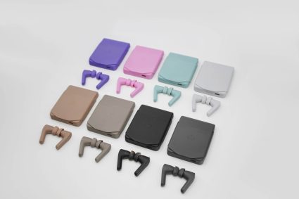 Komutr: The First MagSafe Earbuds Debut at IFA 2025