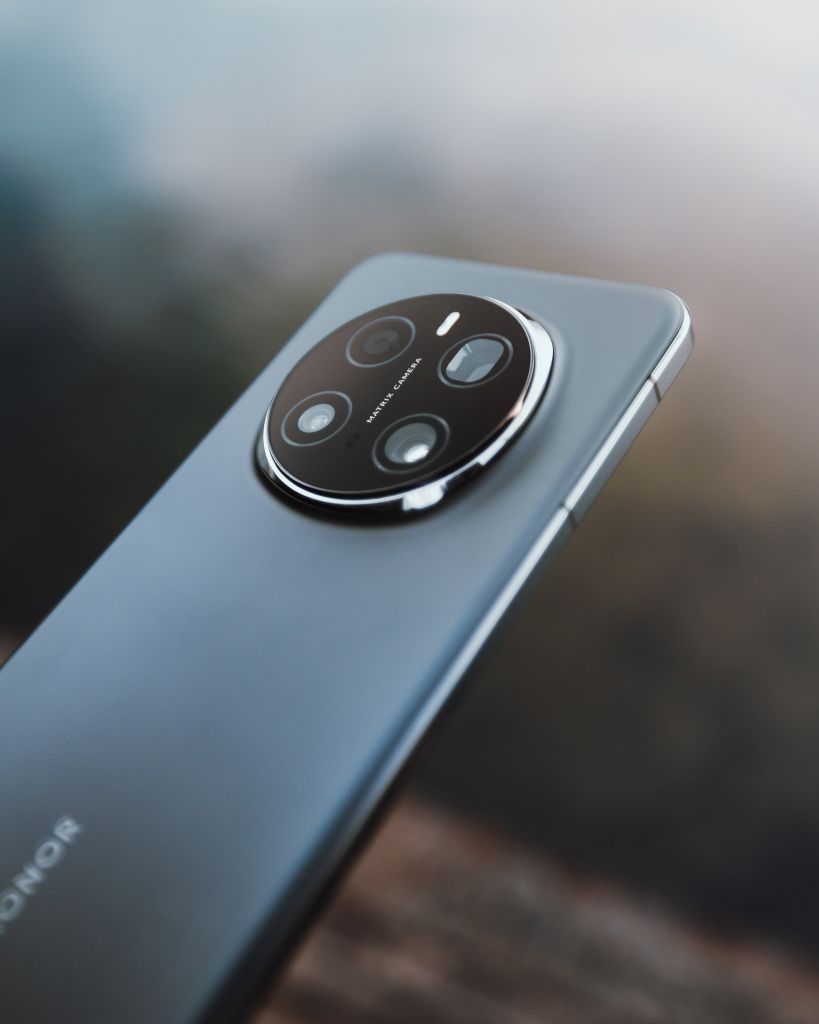 HONOR Kicks Off Early Black Friday Deals: Huge Savings on Smartphones and Tablets 1 HONOR Kicks Off Early Black Friday Deals: Huge Savings on Smartphones and Tablets 1