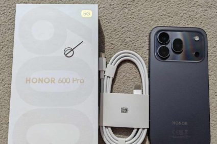 HONOR 600 Pro Review: The Phone That NEVER Dies!