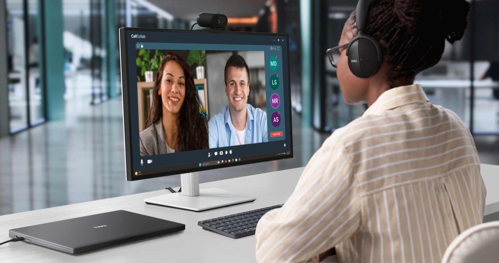 Dell Pro 7 Webcam 4K Lifestyle