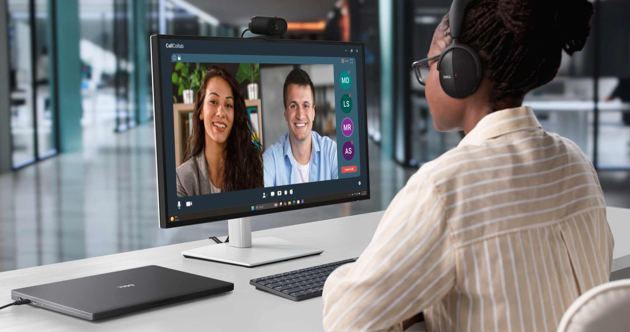 Dell Pro 7 Webcam 4K Lifestyle