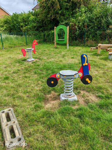 Honor 200 Review: A Cutting-Edge Contender in the Smartphone Arena 9