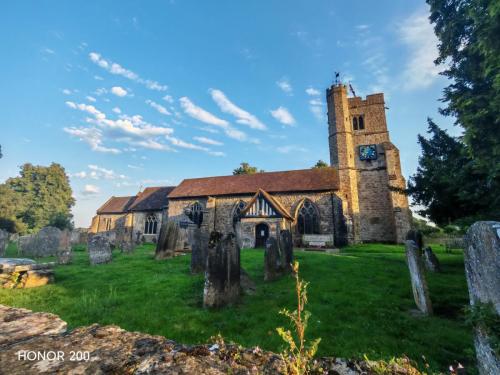 Honor 200 Review: A Cutting-Edge Contender in the Smartphone Arena 12