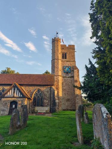 Honor 200 Review: A Cutting-Edge Contender in the Smartphone Arena 11