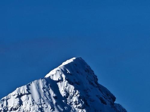 Review of the Honor Magic 7 Pro: An In-Depth Exploration of a Flagship Contender 190