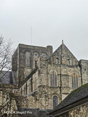 Review of the Honor Magic 7 Pro: An In-Depth Exploration of a Flagship Contender 177